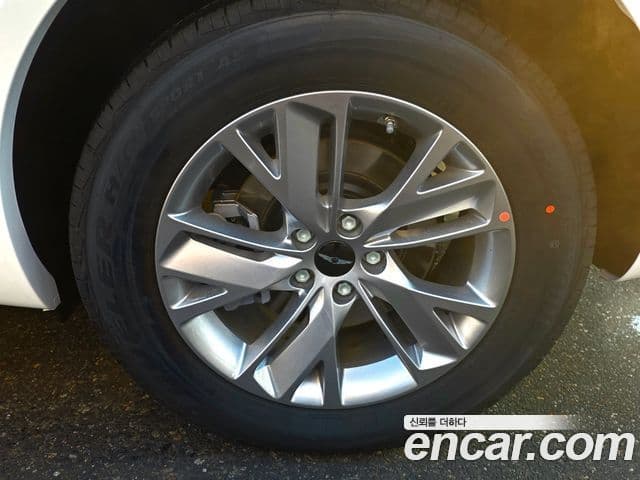 Genesis GV70, 2026 все фото