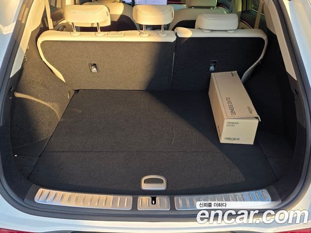 Genesis GV70, 2026 20