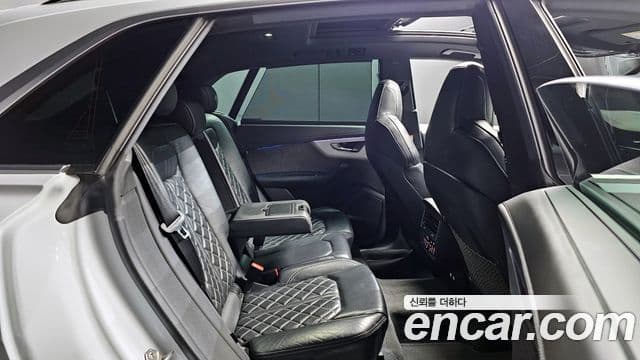 Audi Q8 (4M) Premium, 2021 12