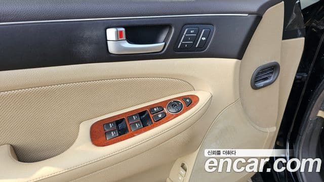 Hyundai Genesis 3.8 экспортная версия, 2014 20