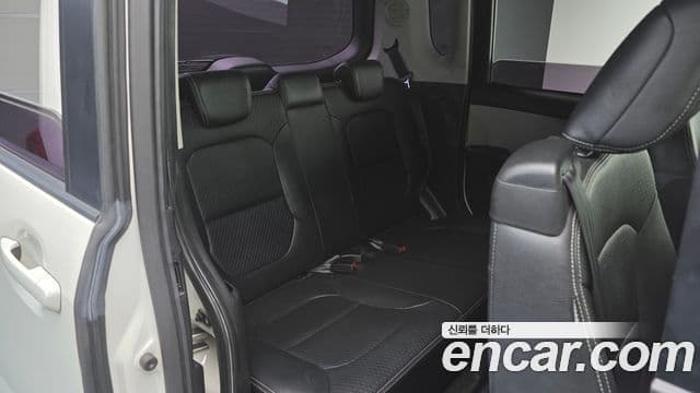 Kia Ray Special, 2013 12