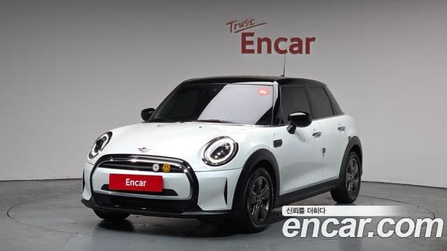 Mini Cooper 3세대, 2023 1
