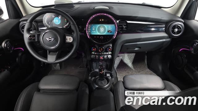 Mini Cooper 3세대, 2023 7