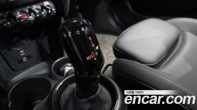 Mini Cooper 3세대, 2023 9