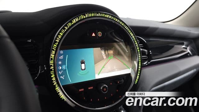 Mini Cooper 3세대, 2023 15