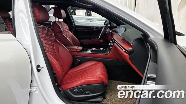 Genesis G80 (RG3) бензин 3.5 турбо AWD, 2025 11