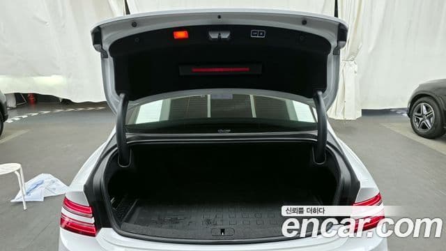 Genesis G80 (RG3) бензин 3.5 турбо AWD, 2025 20