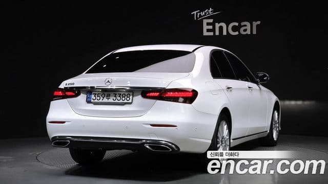 Mercedes-Benz E-класс W213 Exclusive, 2021 2