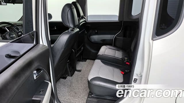 Kia The / новый New Ray Prestige, 2019 12