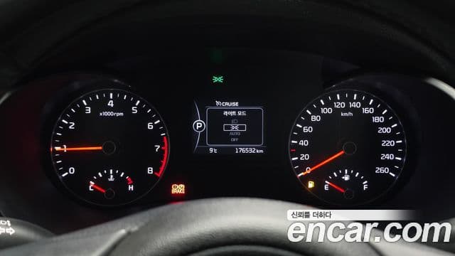 Kia K5 2세대 Noblesse, 2016 8