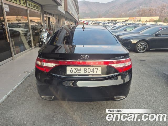 Hyundai Grandeur HG Premium, 2014 4