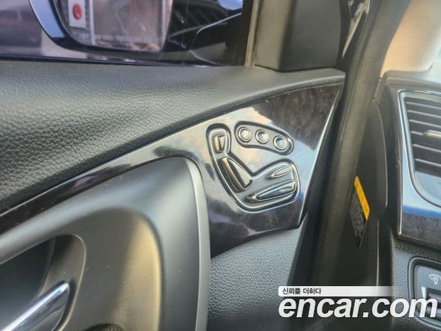 Hyundai Grandeur HG Premium, 2014 12