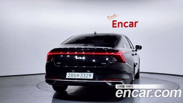 Kia K8 гибрид Signature, 2023 4