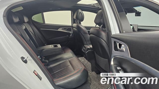 Genesis G70 Sport пакет, 2018 12