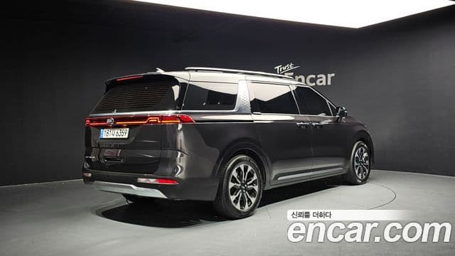Kia Carnival 4세대 Signature, 2021 2