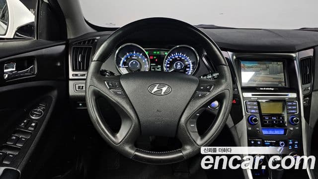 Hyundai YF Sonata Premier, 2012 13