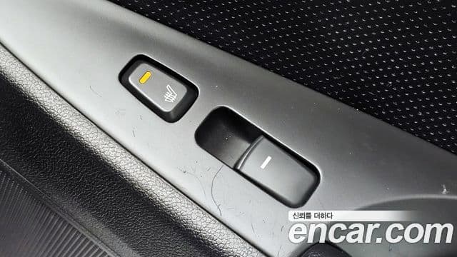 Hyundai YF Sonata Premier, 2012 18