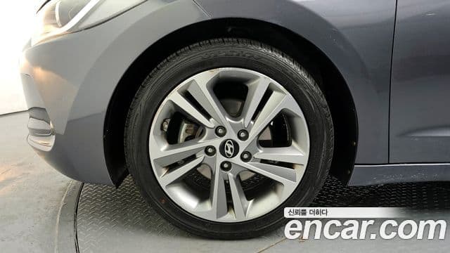 Hyundai Avante AD 1.6 GDI Value Plus, 2017 все фото