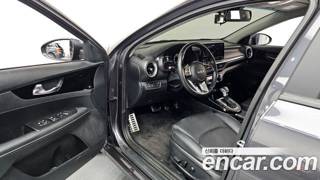Kia The / новый New K3 2세대 Prestige, 2024 10