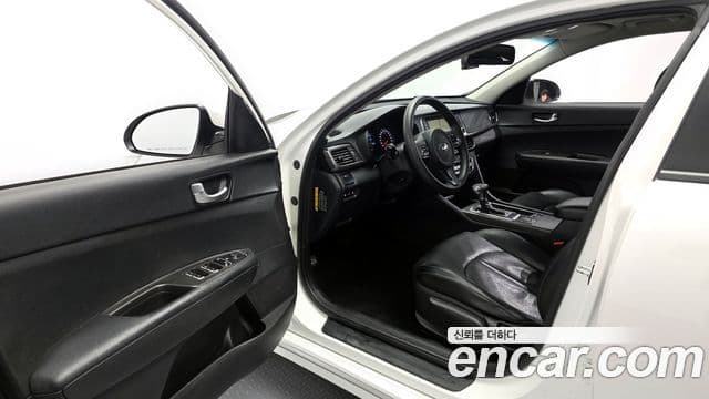 Kia K5 2세대 Luxury, 2017 10