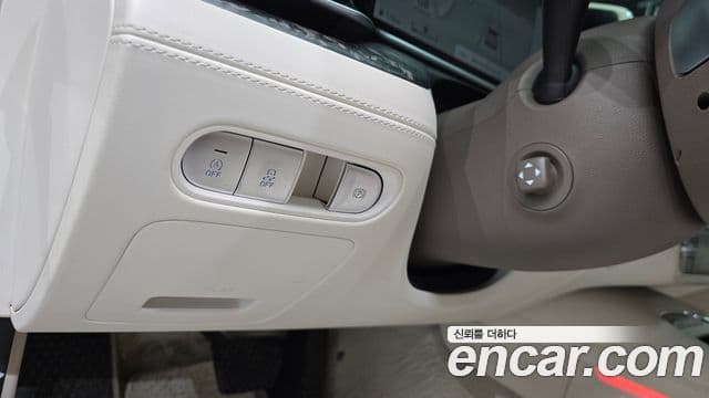 Genesis G90 (RS4) бензин 3.5 турбо AWD, 2022 14