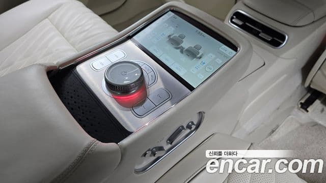 Genesis G90 (RS4) бензин 3.5 турбо AWD, 2022 18