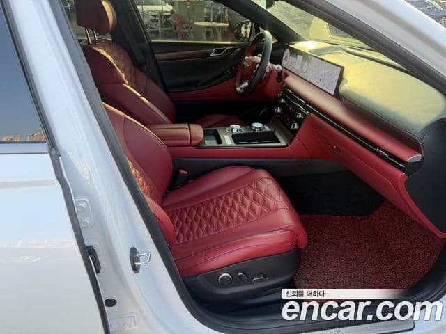 Genesis G80 (RG3) бензин 2.5 турбо AWD, 2025 11