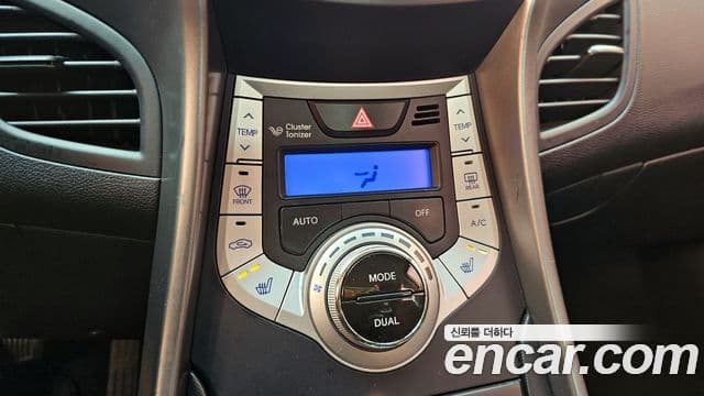 Hyundai Avante MD Luxury, 2011 15