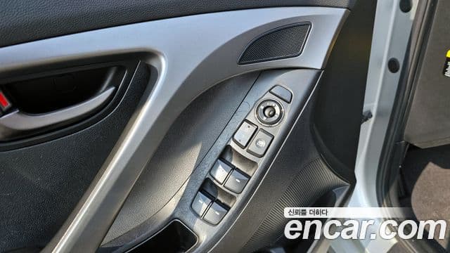 Hyundai Avante MD Luxury, 2011 17