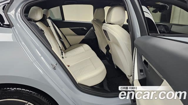 BMW 5시리즈 (G60) 520i M Sport, 2024 12