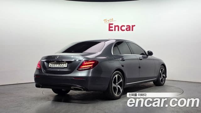 Mercedes-Benz E-класс W213 Avantgarde, 2020 2
