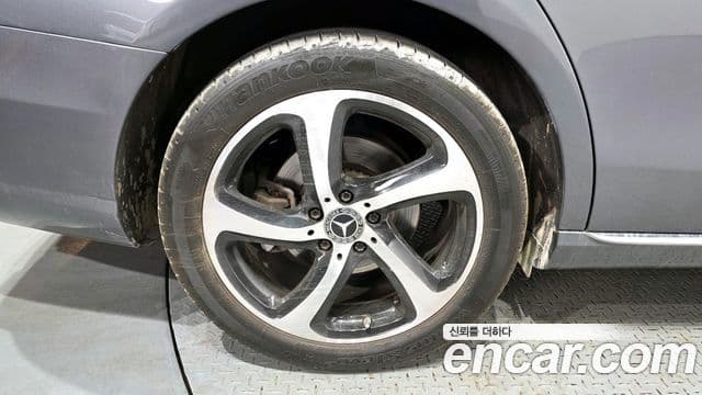 Mercedes-Benz E-класс W213 Avantgarde, 2020 все фото