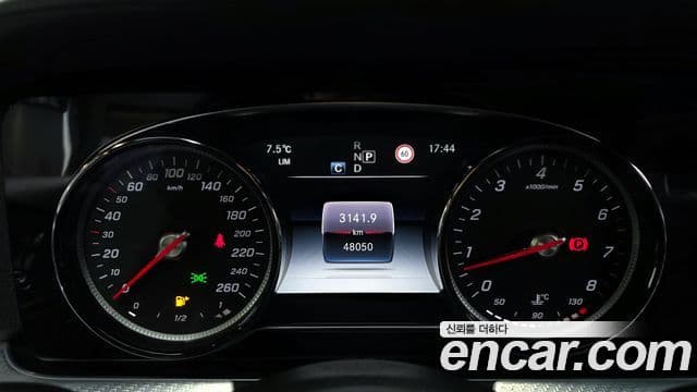 Mercedes-Benz E-класс W213 Avantgarde, 2020 8