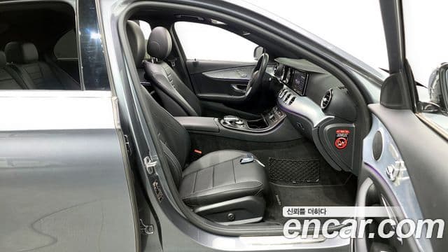 Mercedes-Benz E-класс W213 Avantgarde, 2020 11