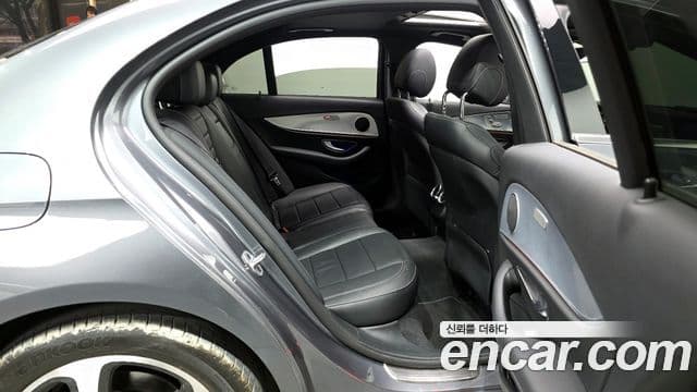 Mercedes-Benz E-класс W213 Avantgarde, 2020 12