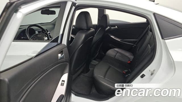 Hyundai Accent(новый кузов / новое поколение) Modern, 2016 19