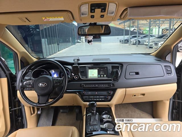 Kia All New Carnival Prestige, 2015 7
