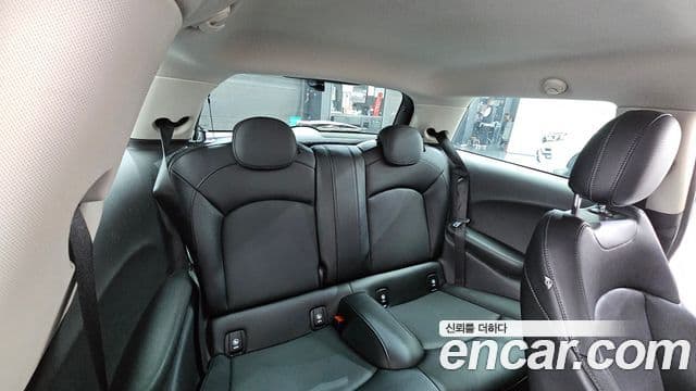 Mini Cooper D 3세대, 2015 12