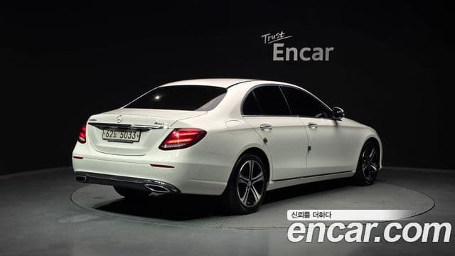 Mercedes-Benz E-класс W213 Avantgarde, 2017 2