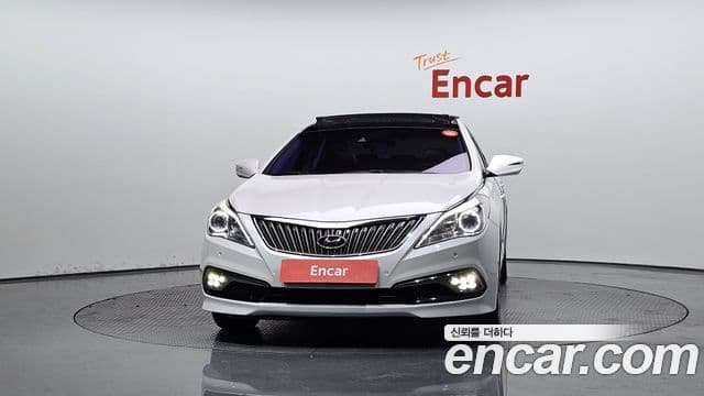 Hyundai Grandeur HG Premium, 2015 3