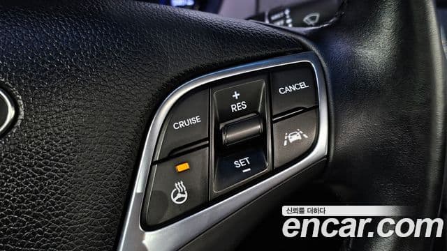 Hyundai Grandeur HG Premium, 2015 14