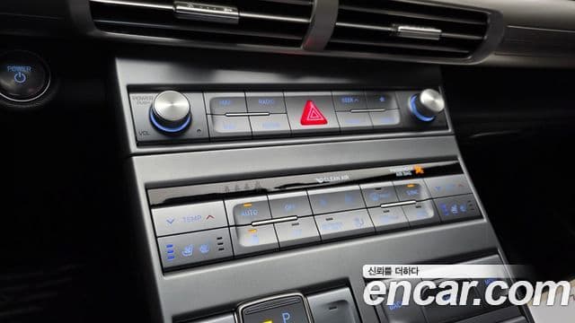 Hyundai NEXO Premium, 2020 17