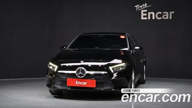 Mercedes-Benz A-класс W177 A220 хэтчбек, 2020 3