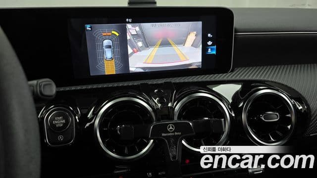 Mercedes-Benz A-класс W177 A220 хэтчбек, 2020 15