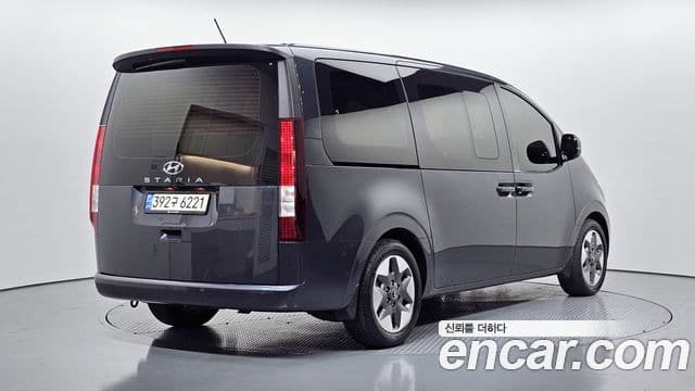Hyundai Staria Modern, 2022 2