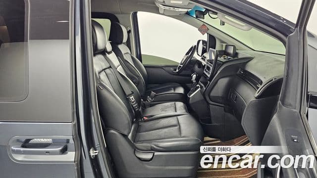 Hyundai Staria Modern, 2022 11