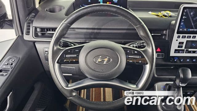 Hyundai Staria Modern, 2022 13