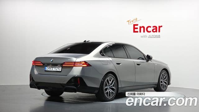 BMW 5시리즈 (G60) 520i M Sport, 2025 2