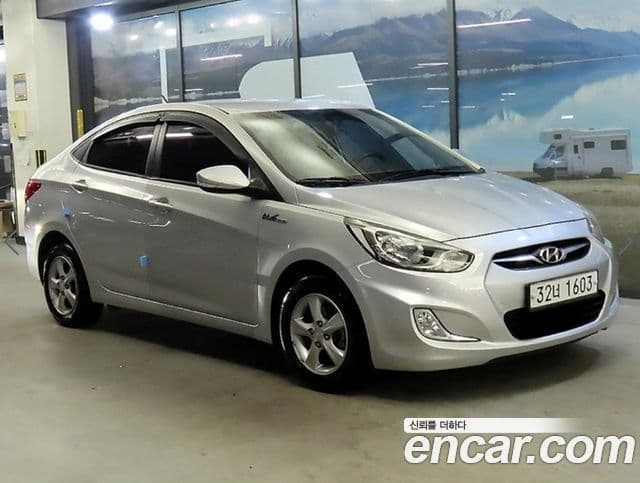 Hyundai Accent(новый кузов / новое поколение) 1.6 GDI Blue Saver, 2012 1