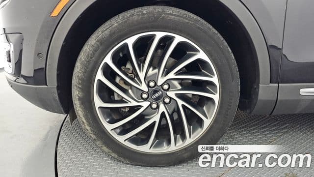 Lincoln Nautilus 1세대 2.7 Reserve AWD, 2019 все фото